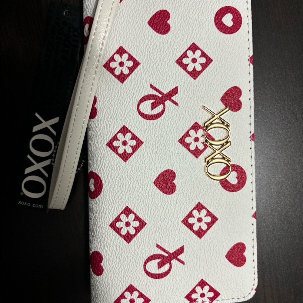 XOXO Red and White Patterned Accessory